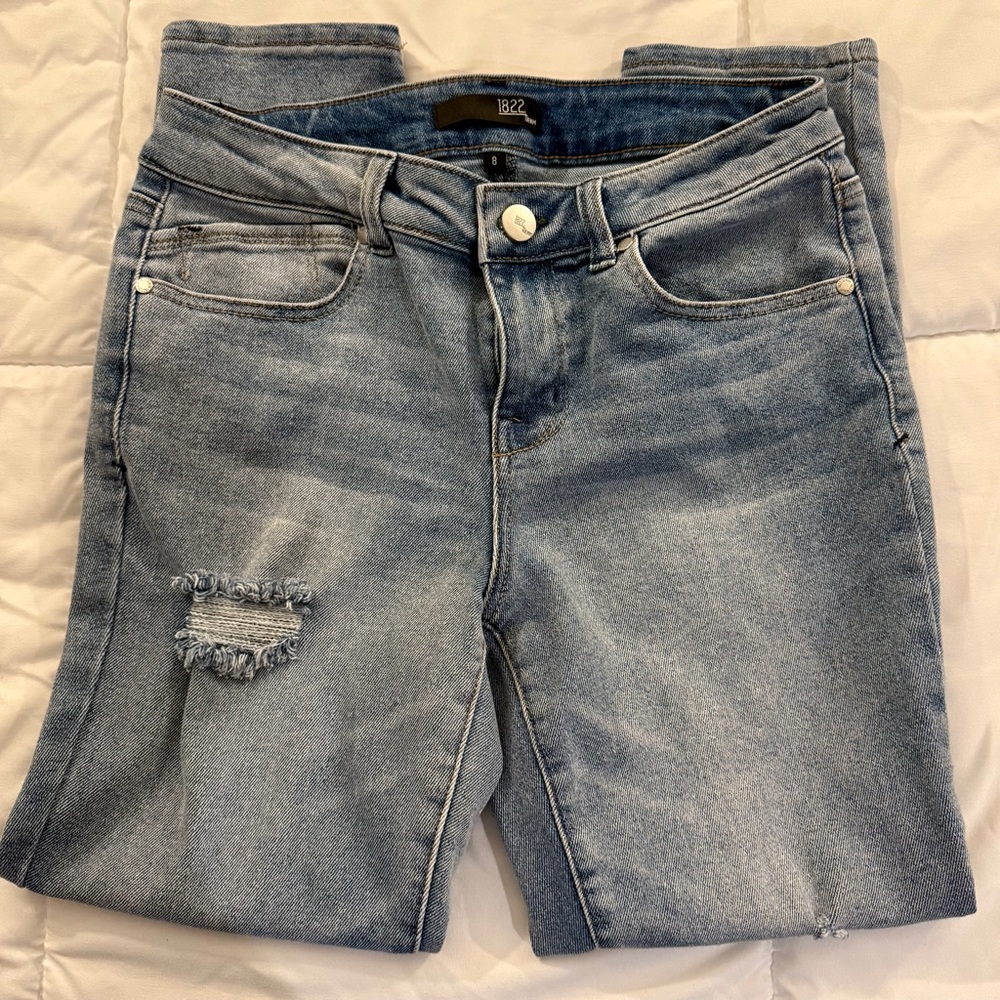 1822 Denim Light Blue Cropped Jeans